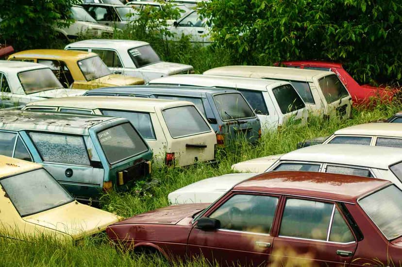 Scrap Car Selling Pros and Cons in London for Simple Trading